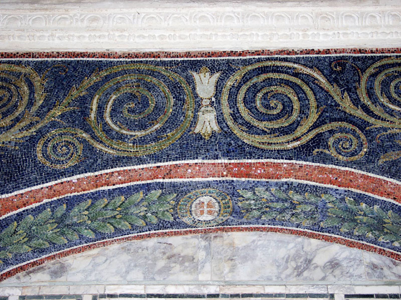 Ravenna Battistero Neoniano Mosaik Detail